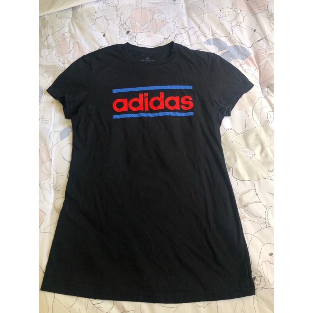 NWOT Adidas The Go-To Tee